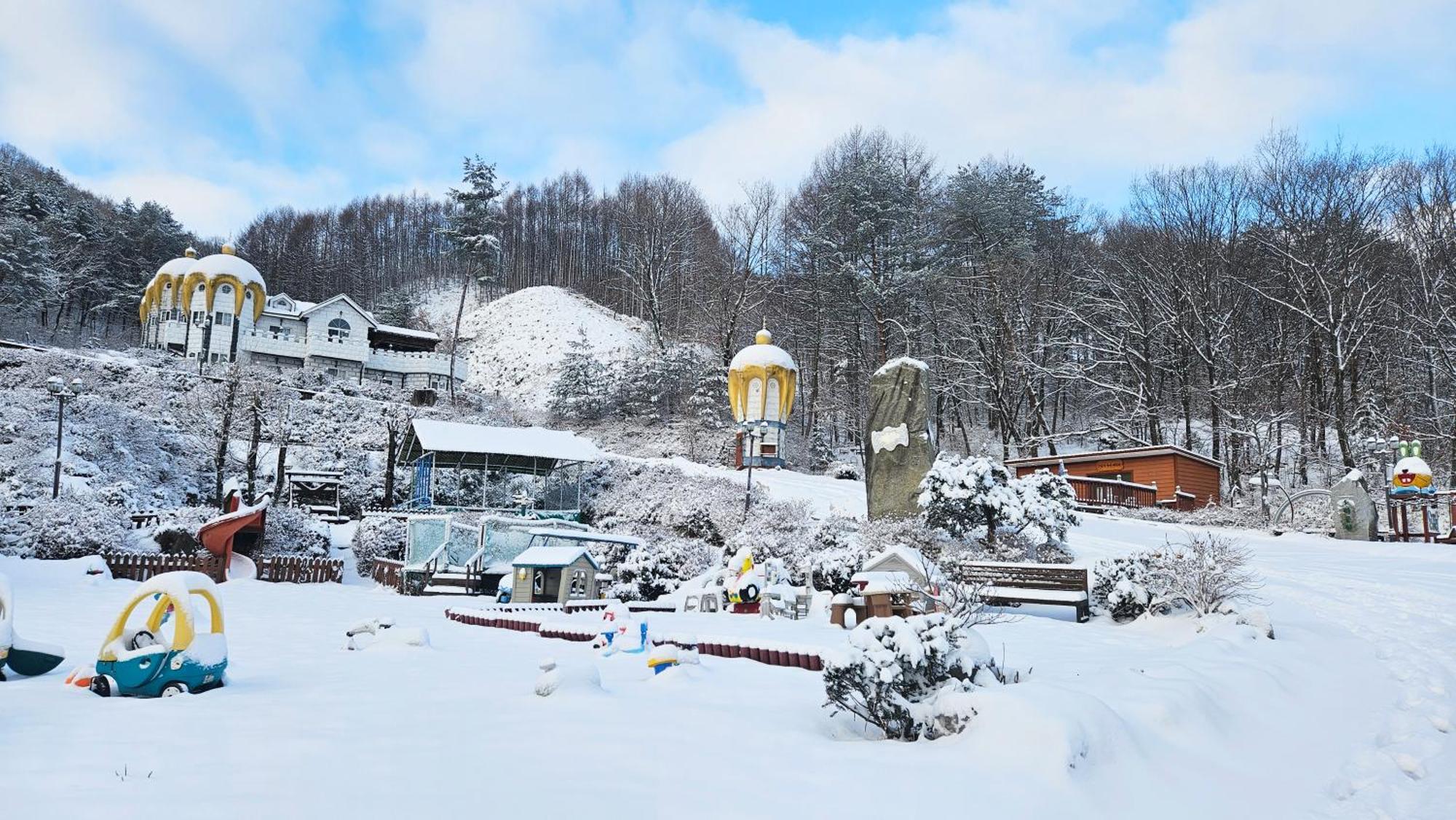 Elf Resort Hotel Pyeongchang Eksteriør billede